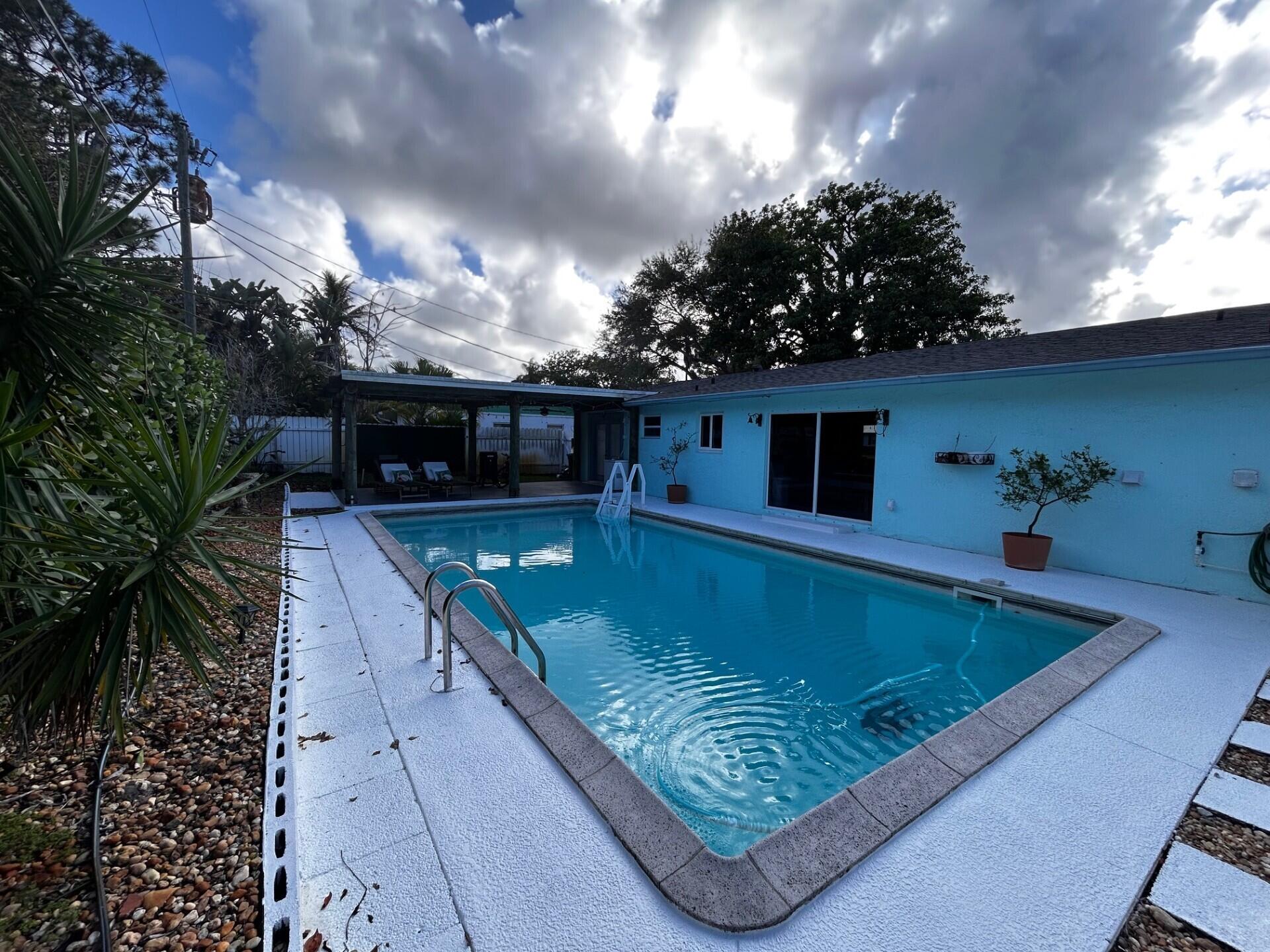 SARITA HEIGHTS WEST - Residential