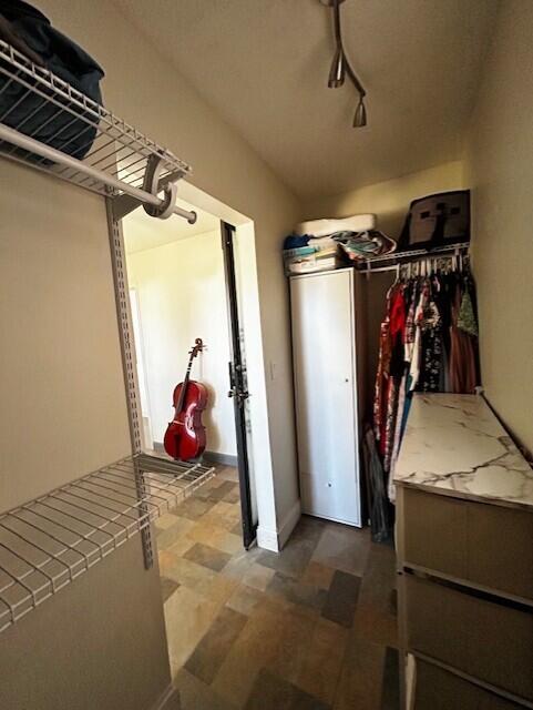 SARITA HEIGHTS WEST - Residential