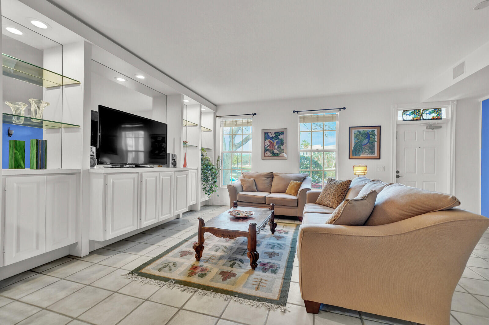 CHARLESTON COURT AT ABACOA - Residential