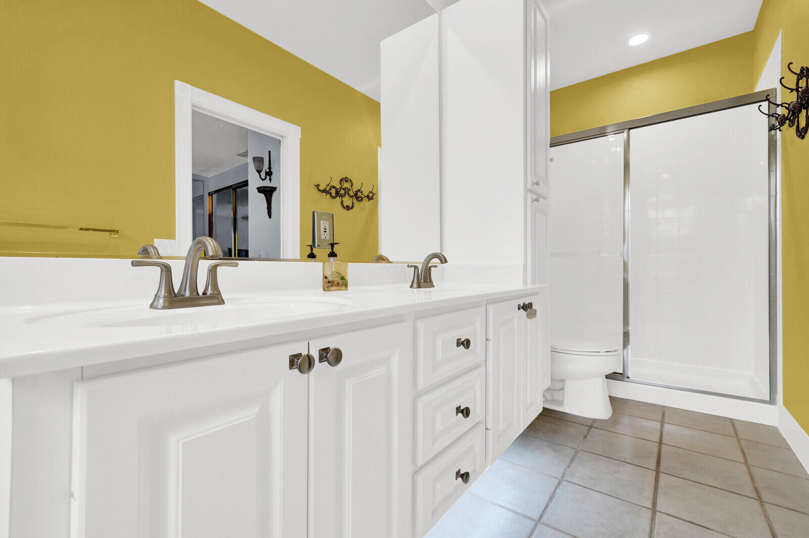 CHARLESTON COURT AT ABACOA - Residential