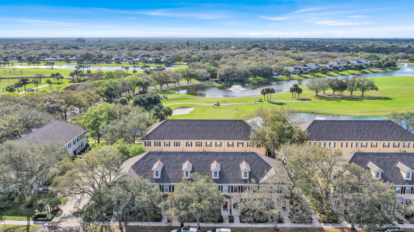 CHARLESTON COURT AT ABACOA - Residential