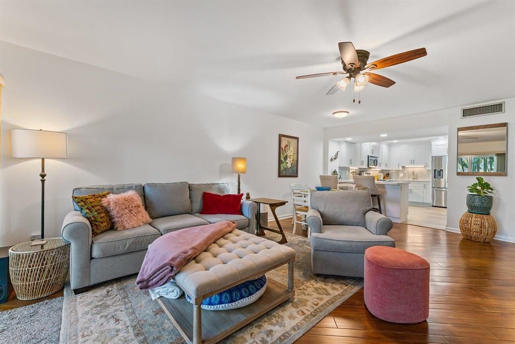 Photo of 390 Golfview Road #D, North Palm Beach, FL 33408 (MLS # R10849149)