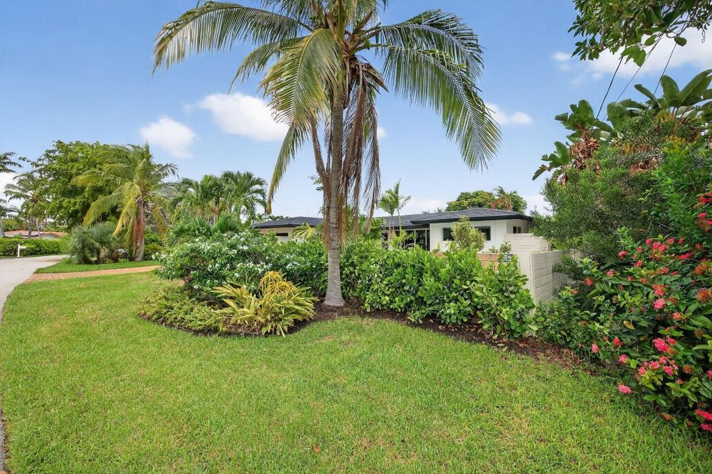 Photo of 1981 Coral Gardens Drive, Wilton Manors, FL (MLS # F10532768)