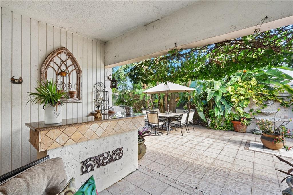 Boca Raton Square Unit 18 - Residential