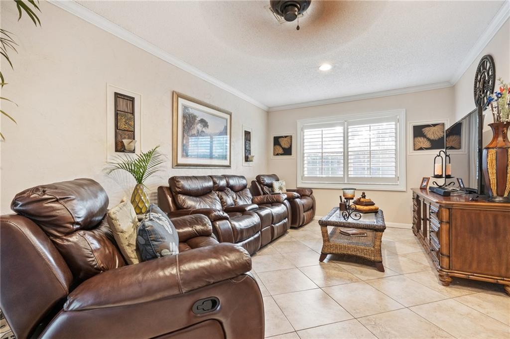 Boca Raton Square Unit 18 - Residential