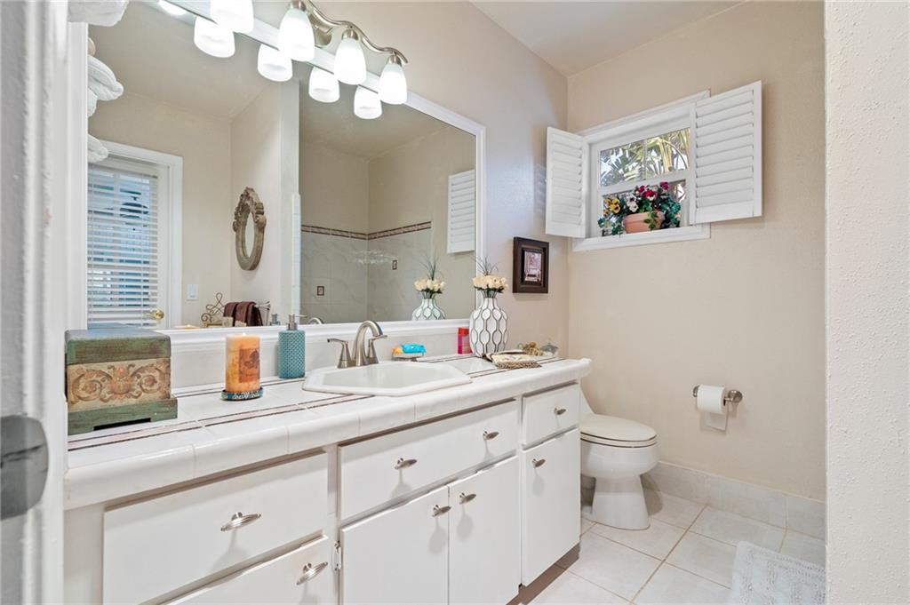 Boca Raton Square Unit 18 - Residential