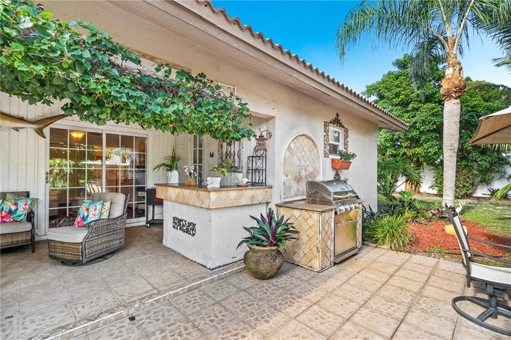 Boca Raton Square Unit 18 - Residential
