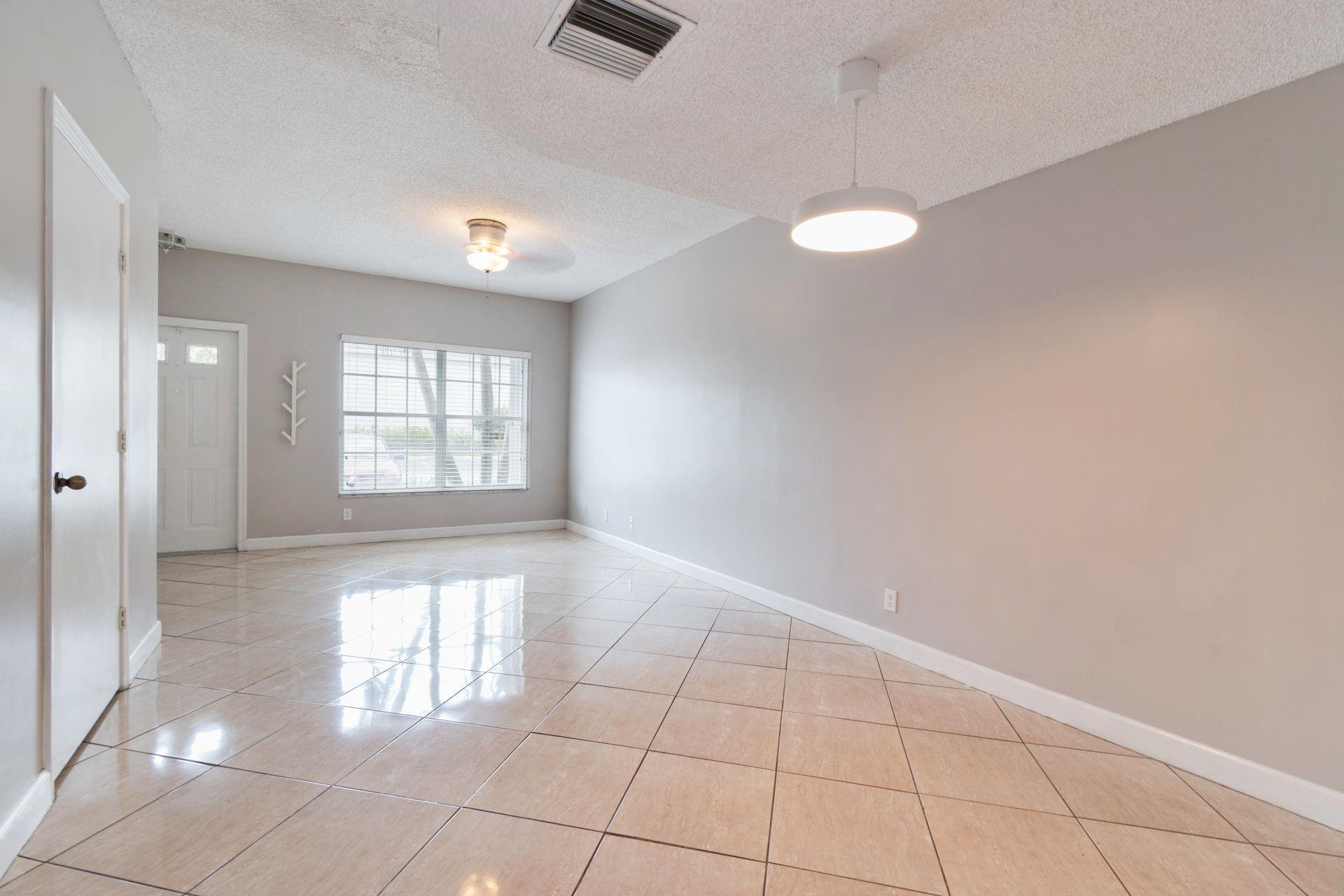 Coconuts at Bonaventure - Residential Lease