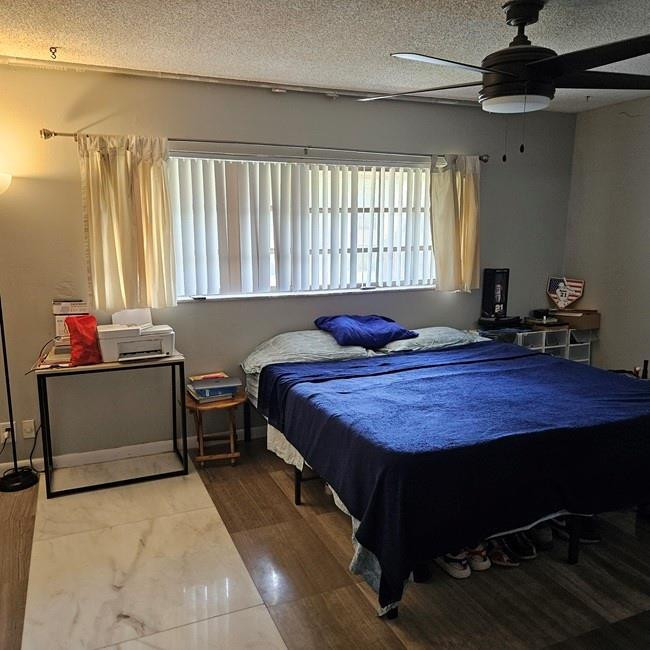 Center Court Condo - Residential