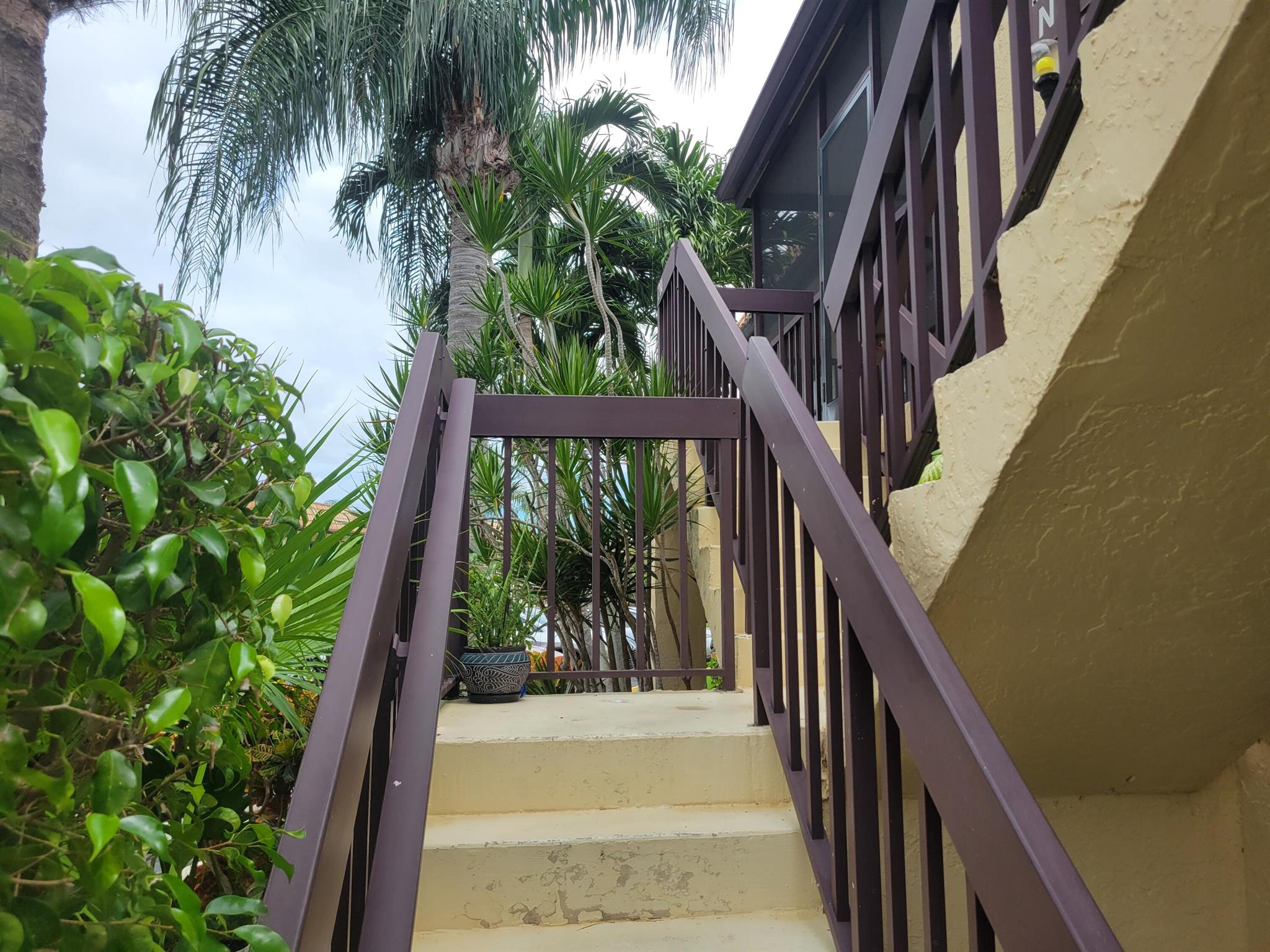 7197 Golf Colony 204 Court 204