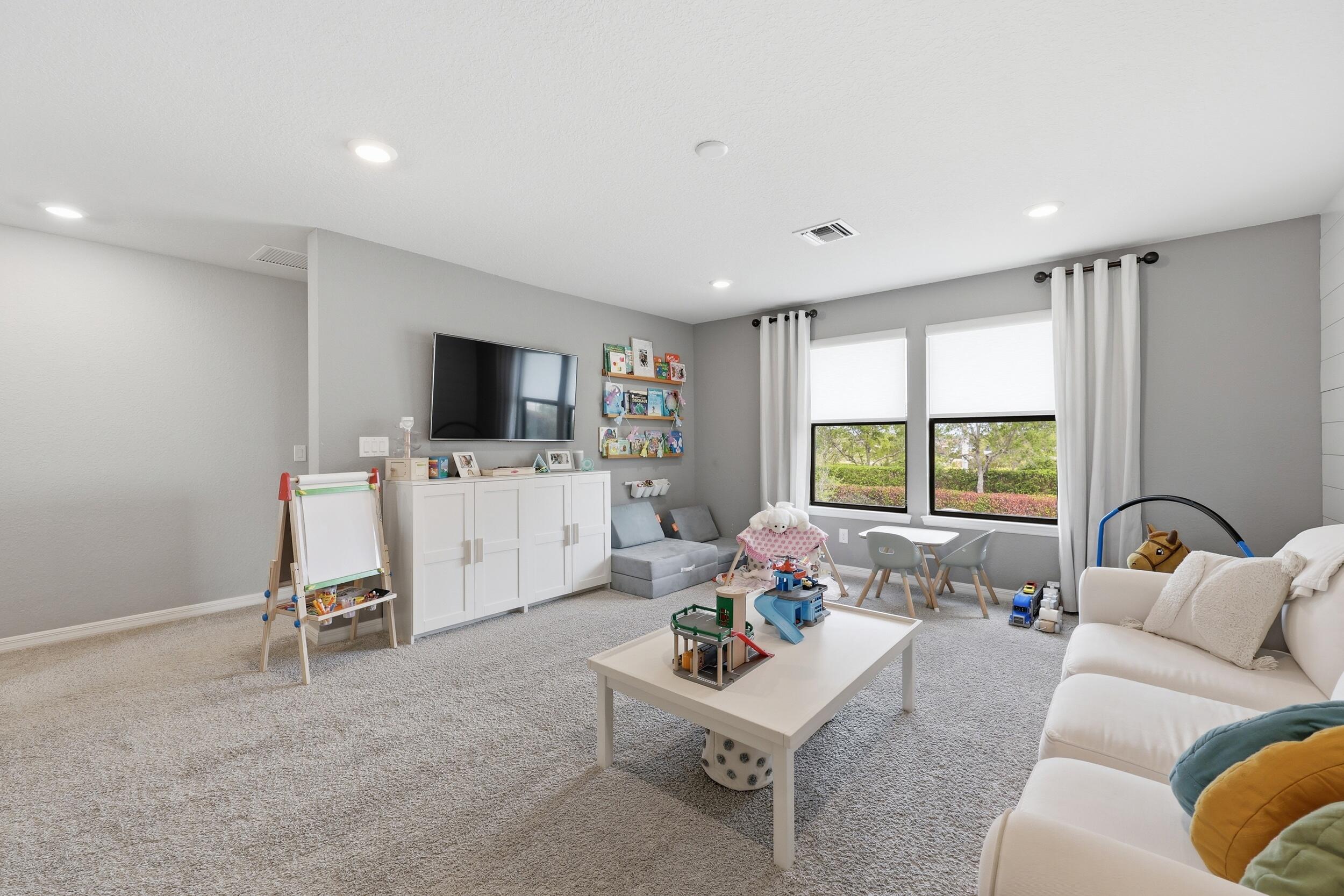 VERANDA PLAT NO 3 VERANDA GARDENS WEST PHASE 1 - Residential