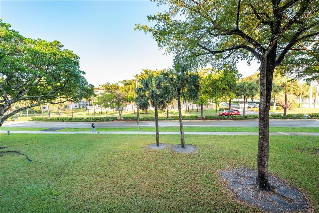 LAKES OF CARRIAGE HILLS - Residential