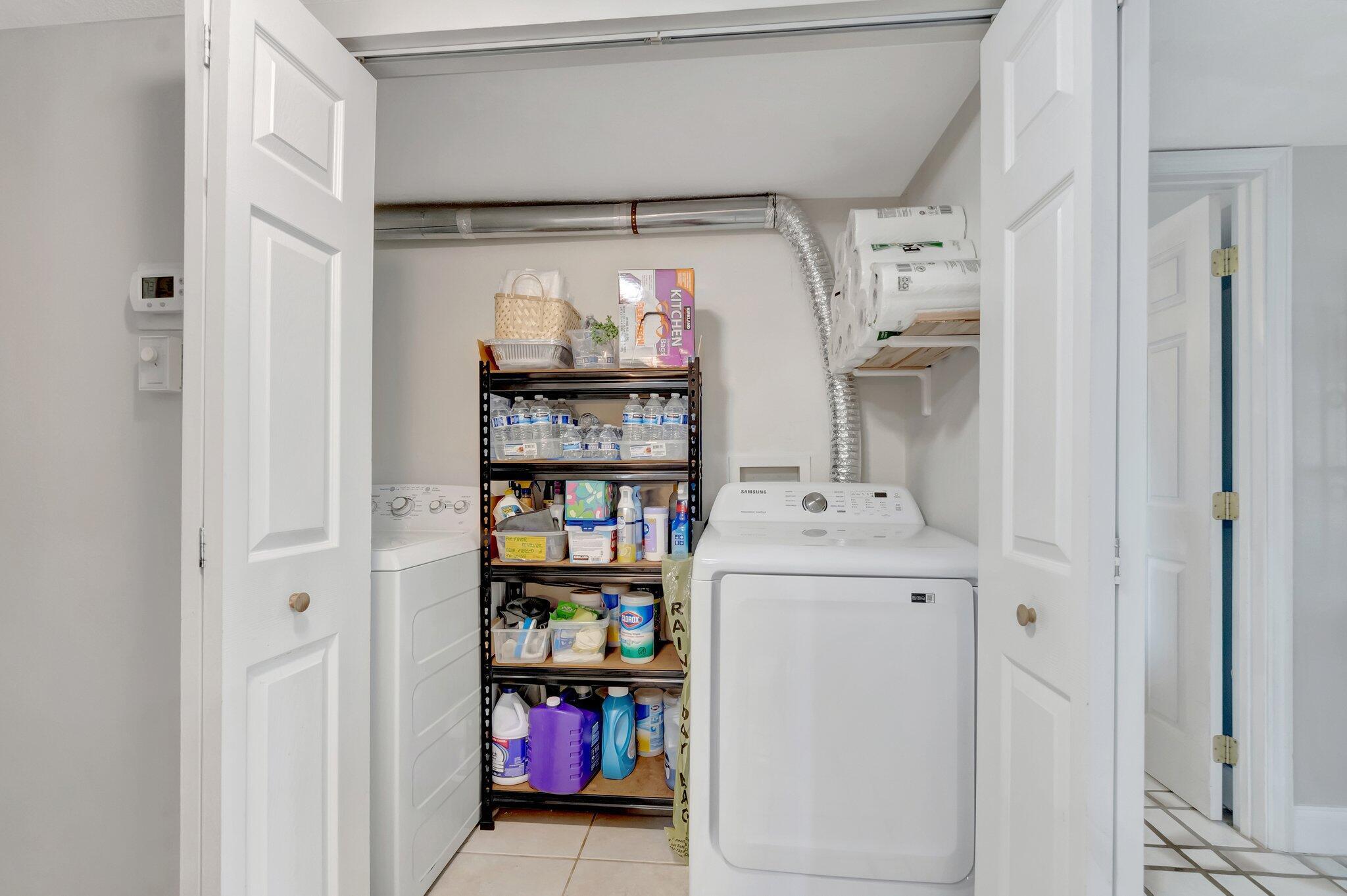 FOUNTAINS OF PALM BEACH CONDO 5 - Residential