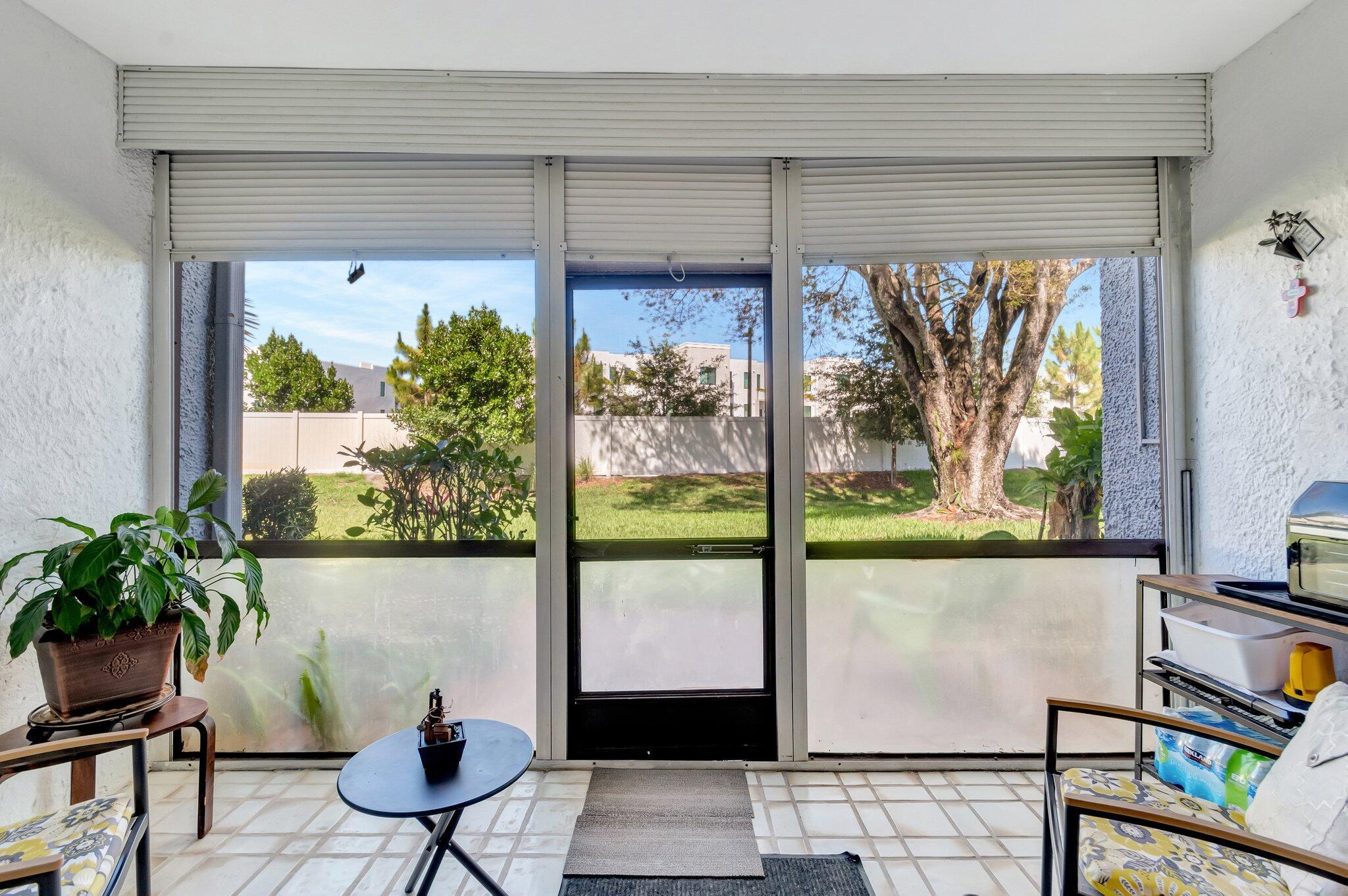 FOUNTAINS OF PALM BEACH CONDO 5 - Residential