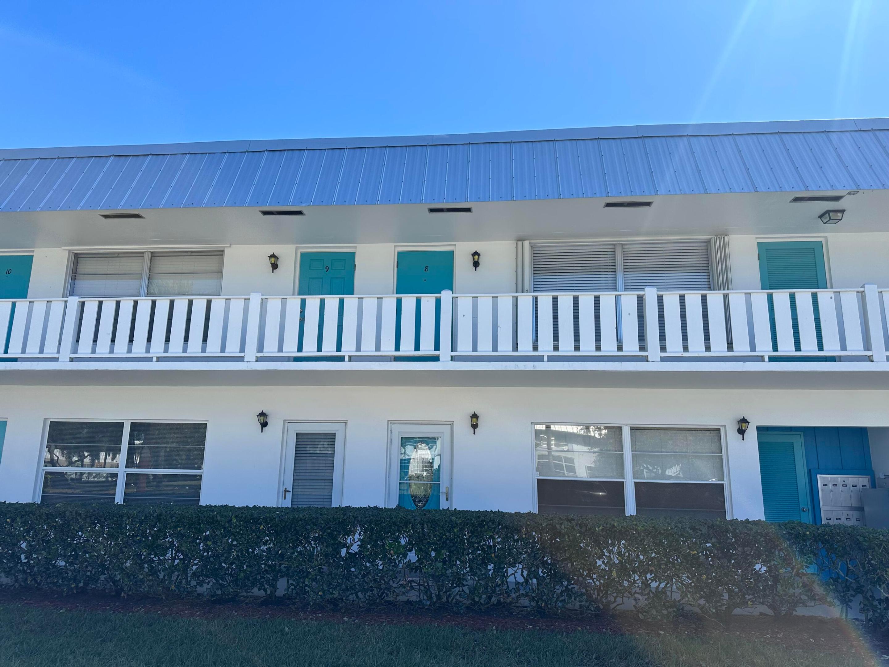 CEDAR POINTE CONDO - Residential Lease