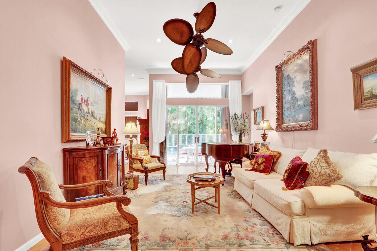 View photos, virtual tours, details... 116 Palm Circle