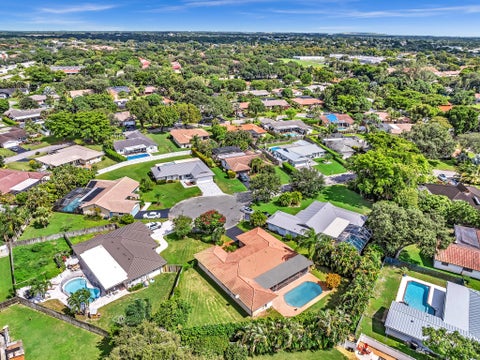 Tiny photo for 8866 NW 2ND Place, Coral Springs, FL 33071 (MLS # B26087037)