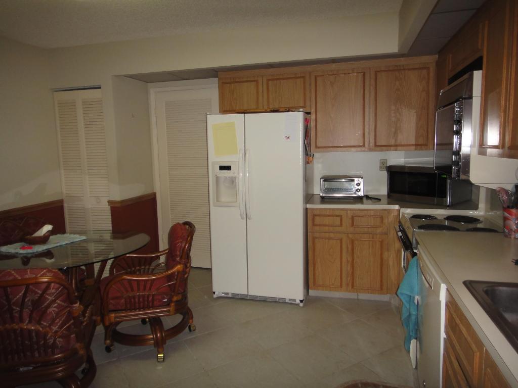 CORONADO AT HIGHLAND BEACH CONDO - Residential Lease