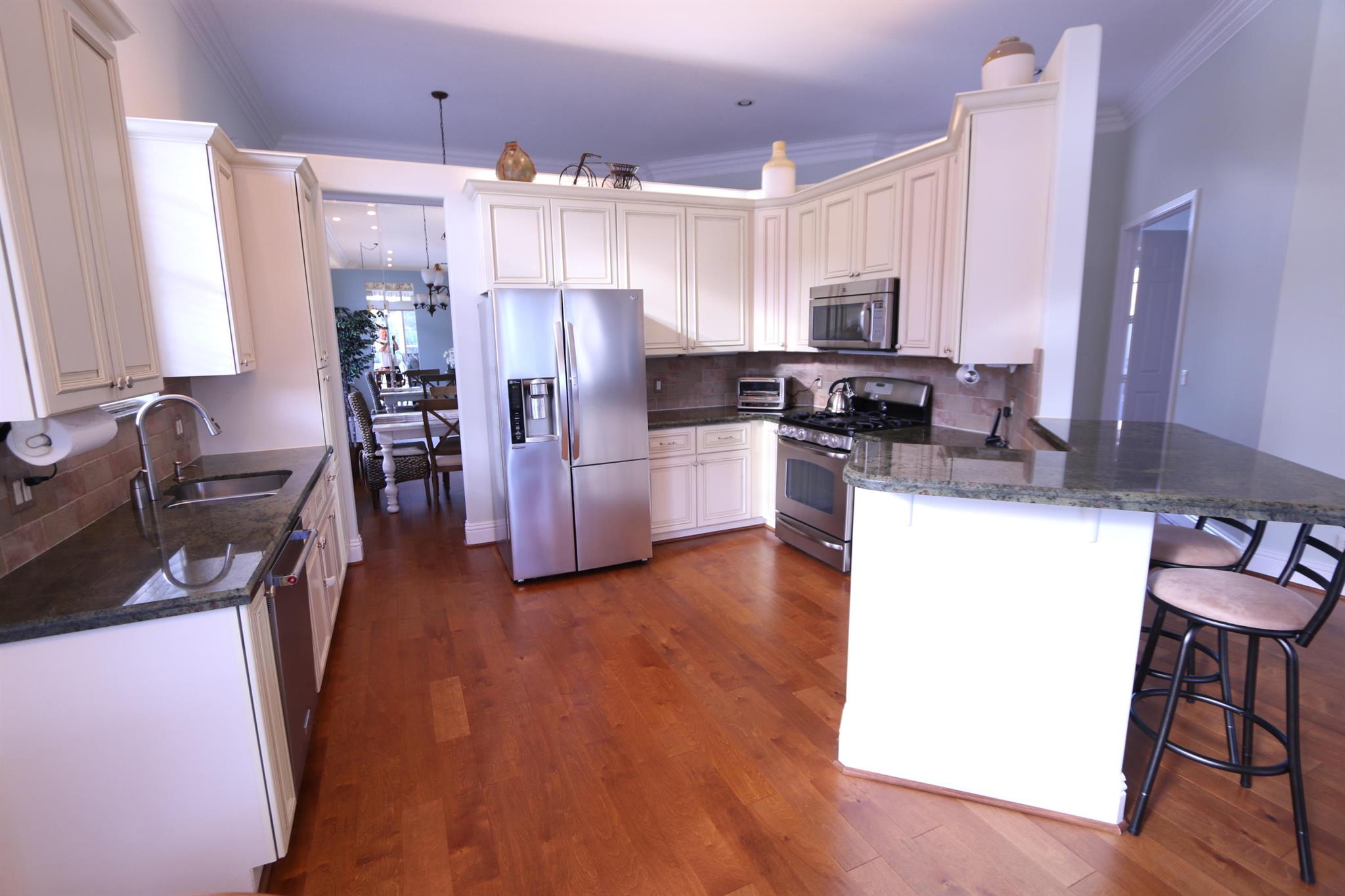 PGA RESORT COMMUNITY OF A - Residential Lease