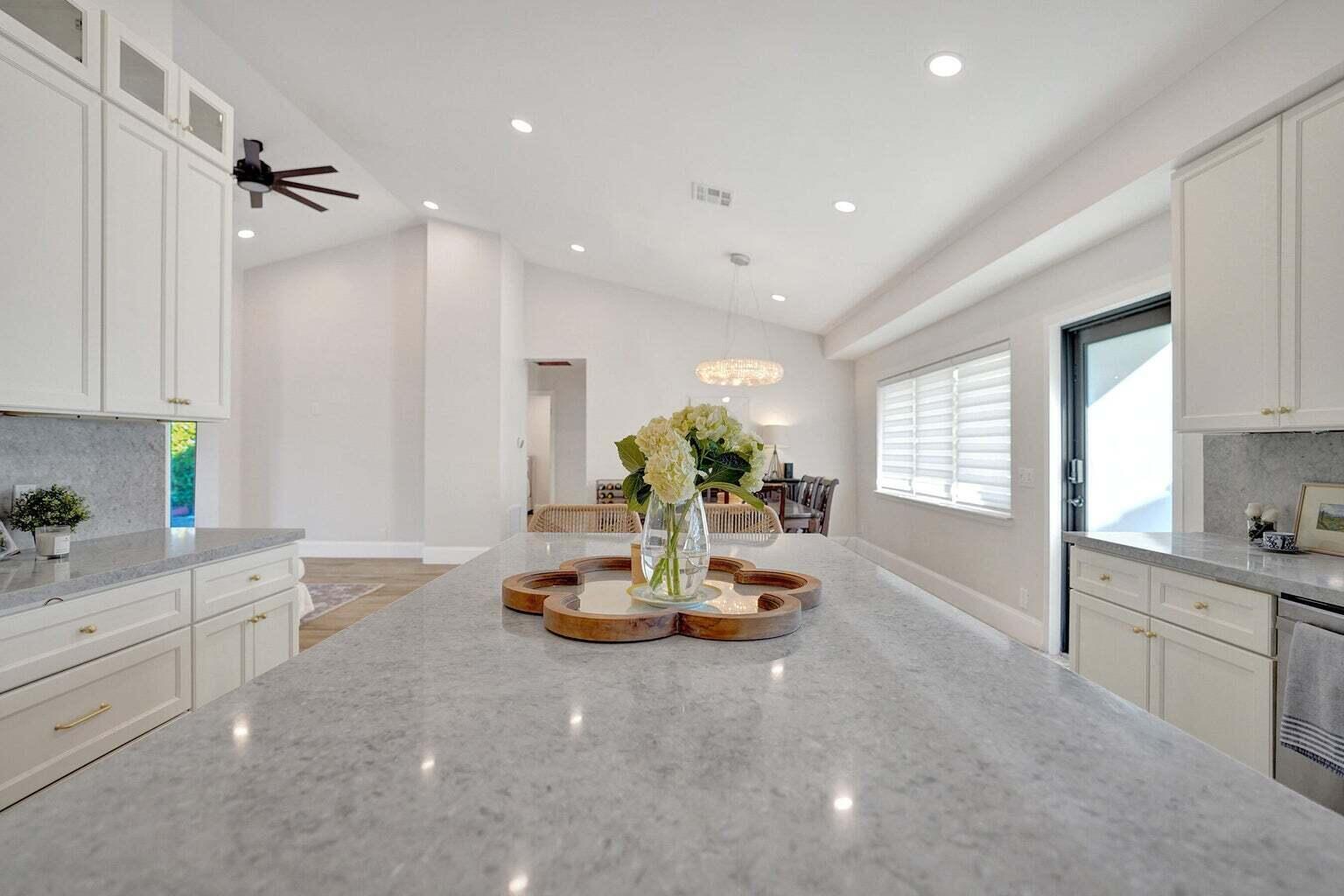 EASTWAY PARK - Residential