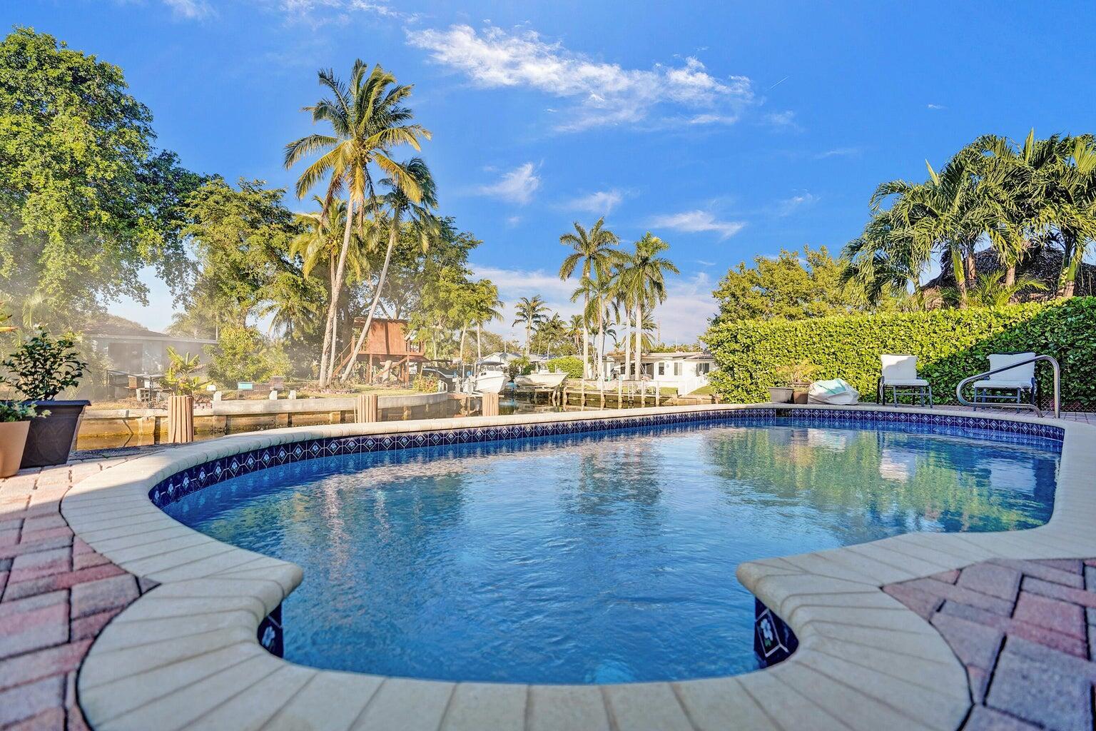 EASTWAY PARK - Residential