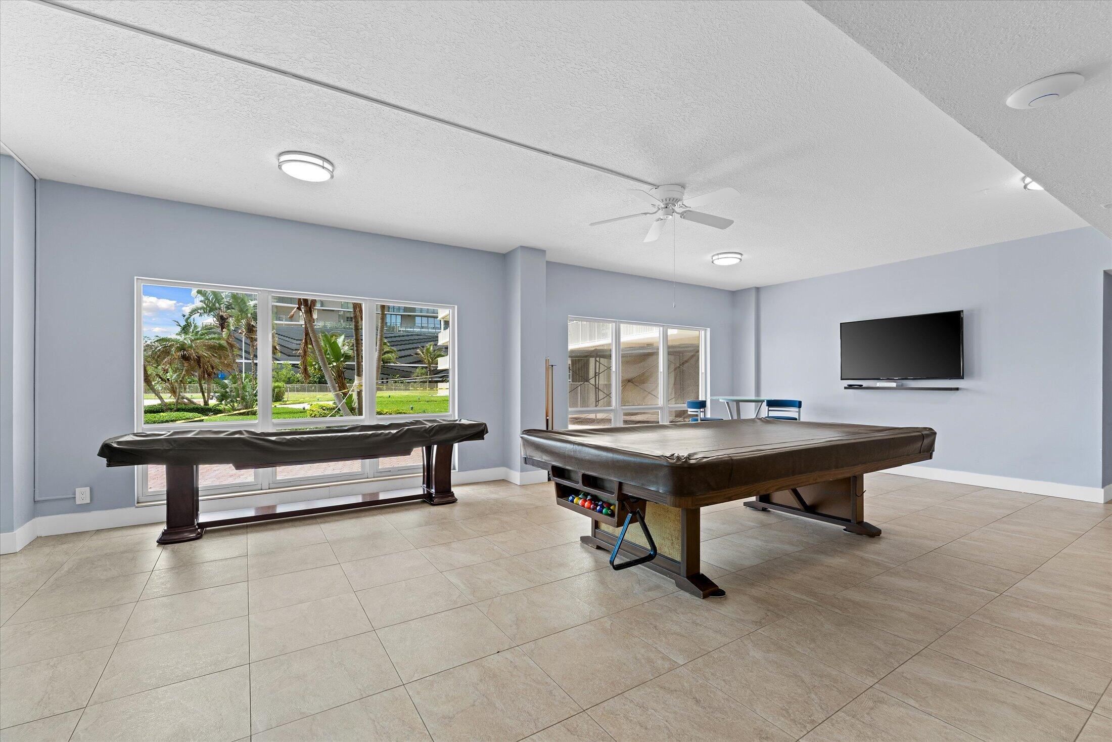 ADMIRALTY TOWERS CONDOMINIUM - Residential