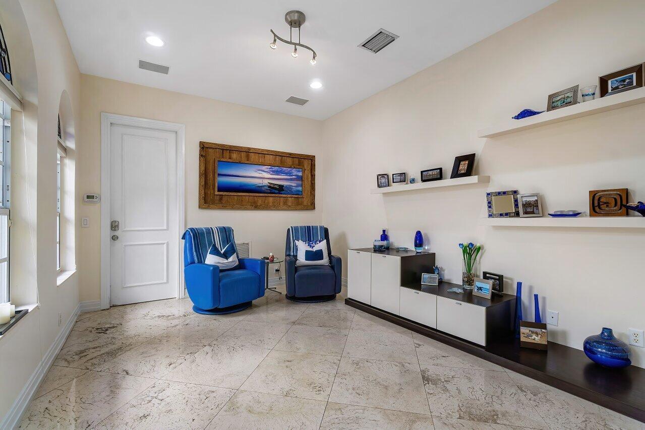 VIA MARINA - Residential