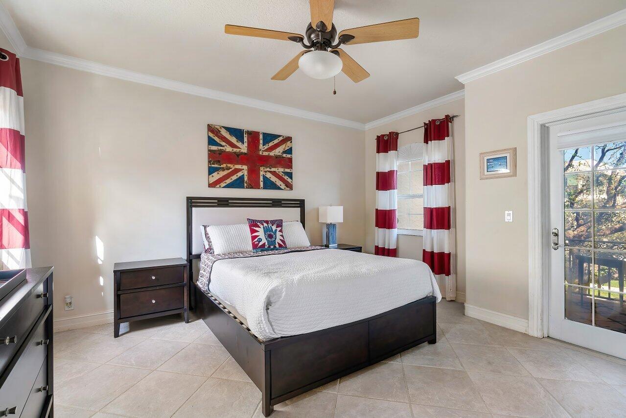 VIA MARINA - Residential