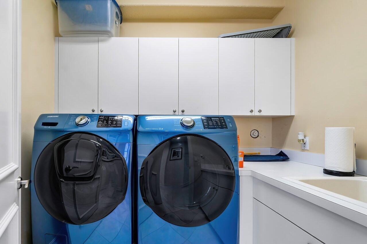 VIA MARINA - Residential