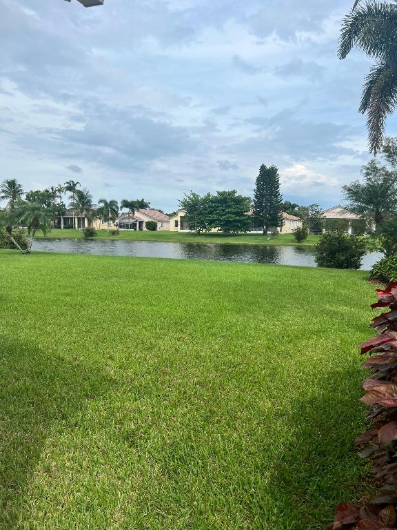 LAKE FOREST - Residential Lease