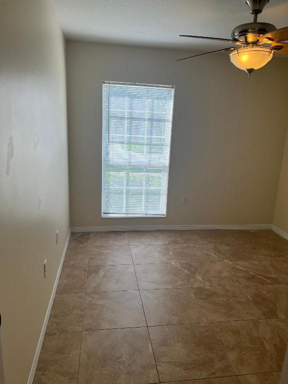 LAKE FOREST - Residential Lease