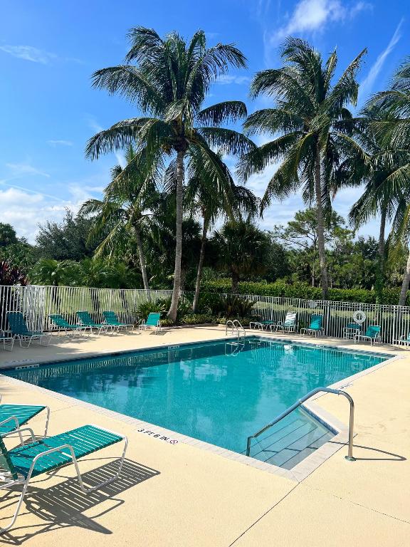 LAKE FOREST - Residential Lease