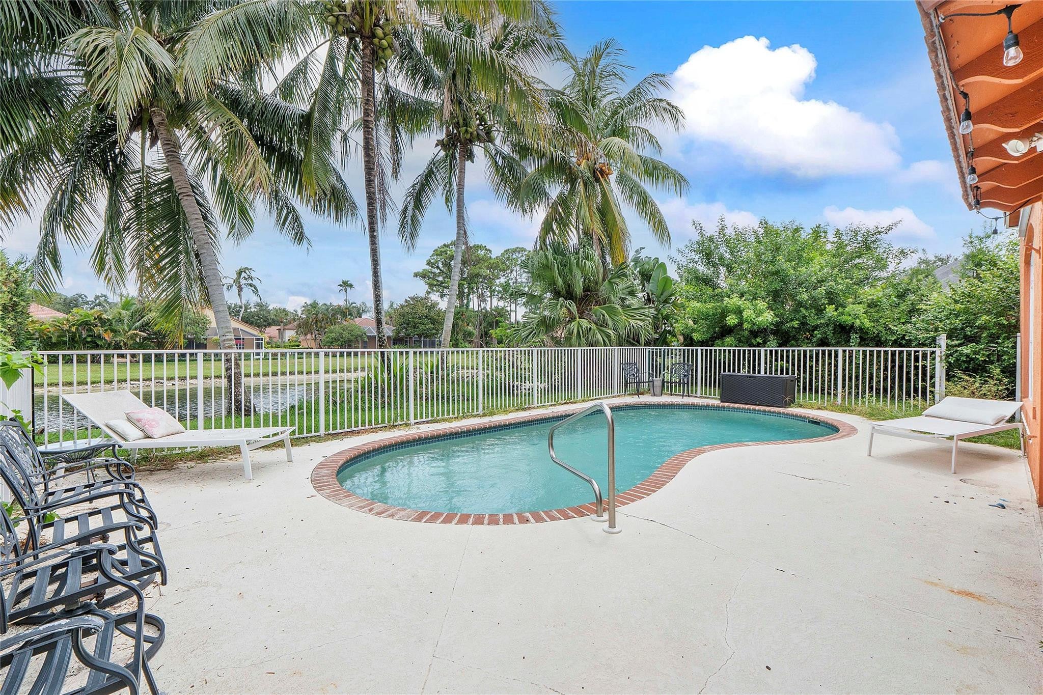 4020 Dorado Drive