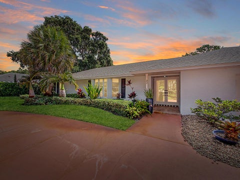 Property photo of 22 Banyan Road, Sewalls Point, FL 34996