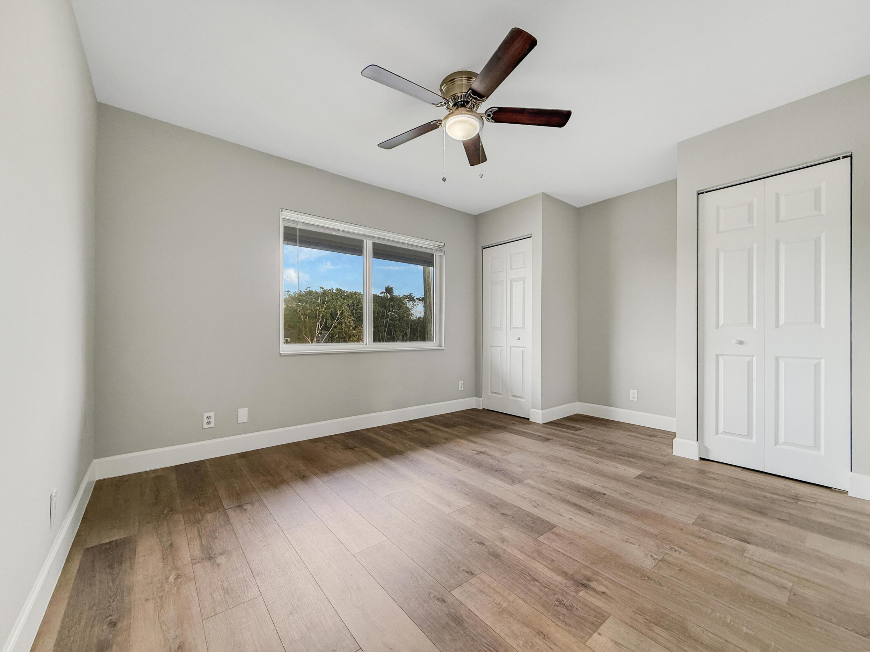 PALM GREENS AT VILLA DEL RAY CONDO II - Residential Lease