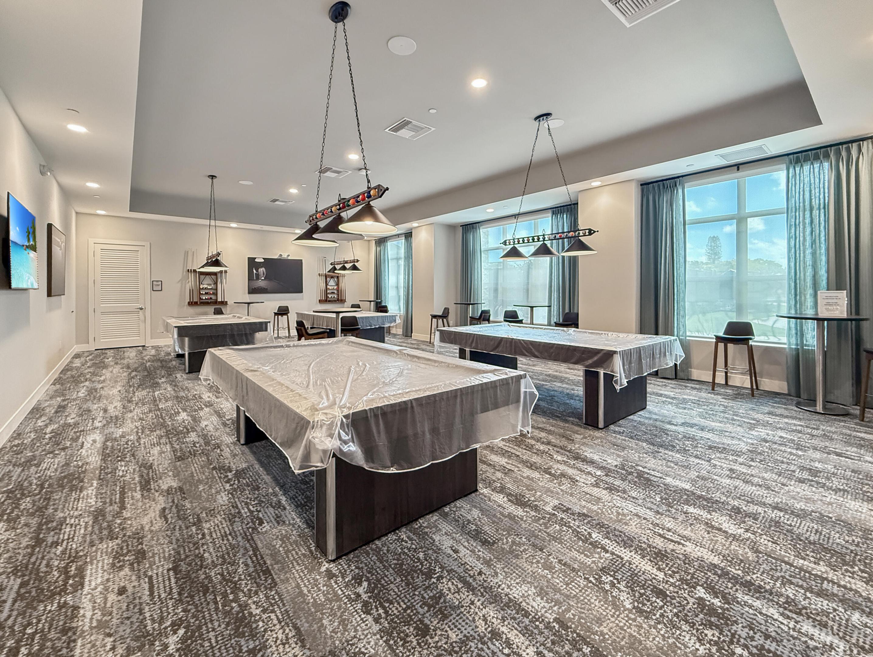 PALM GREENS AT VILLA DEL RAY CONDO II - Residential Lease