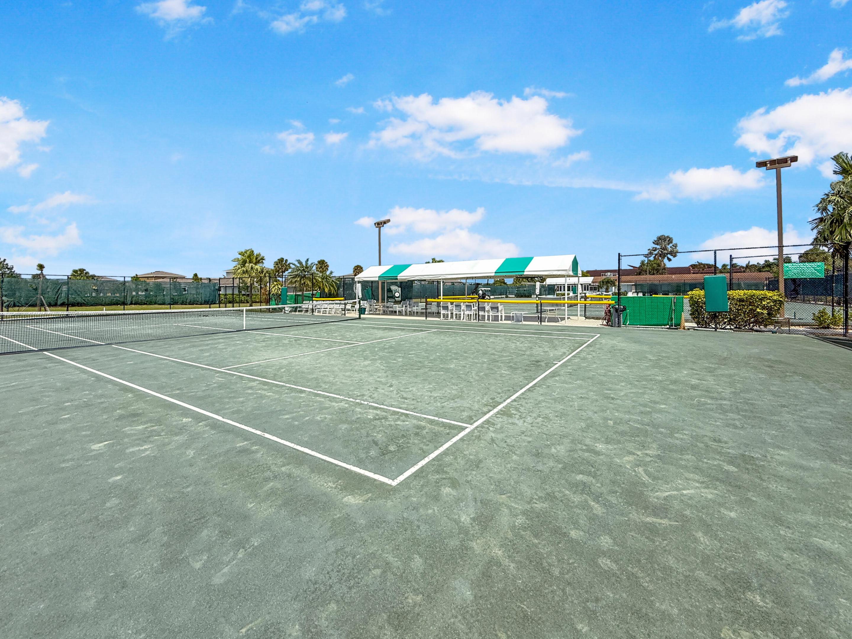 PALM GREENS AT VILLA DEL RAY CONDO II - Residential Lease