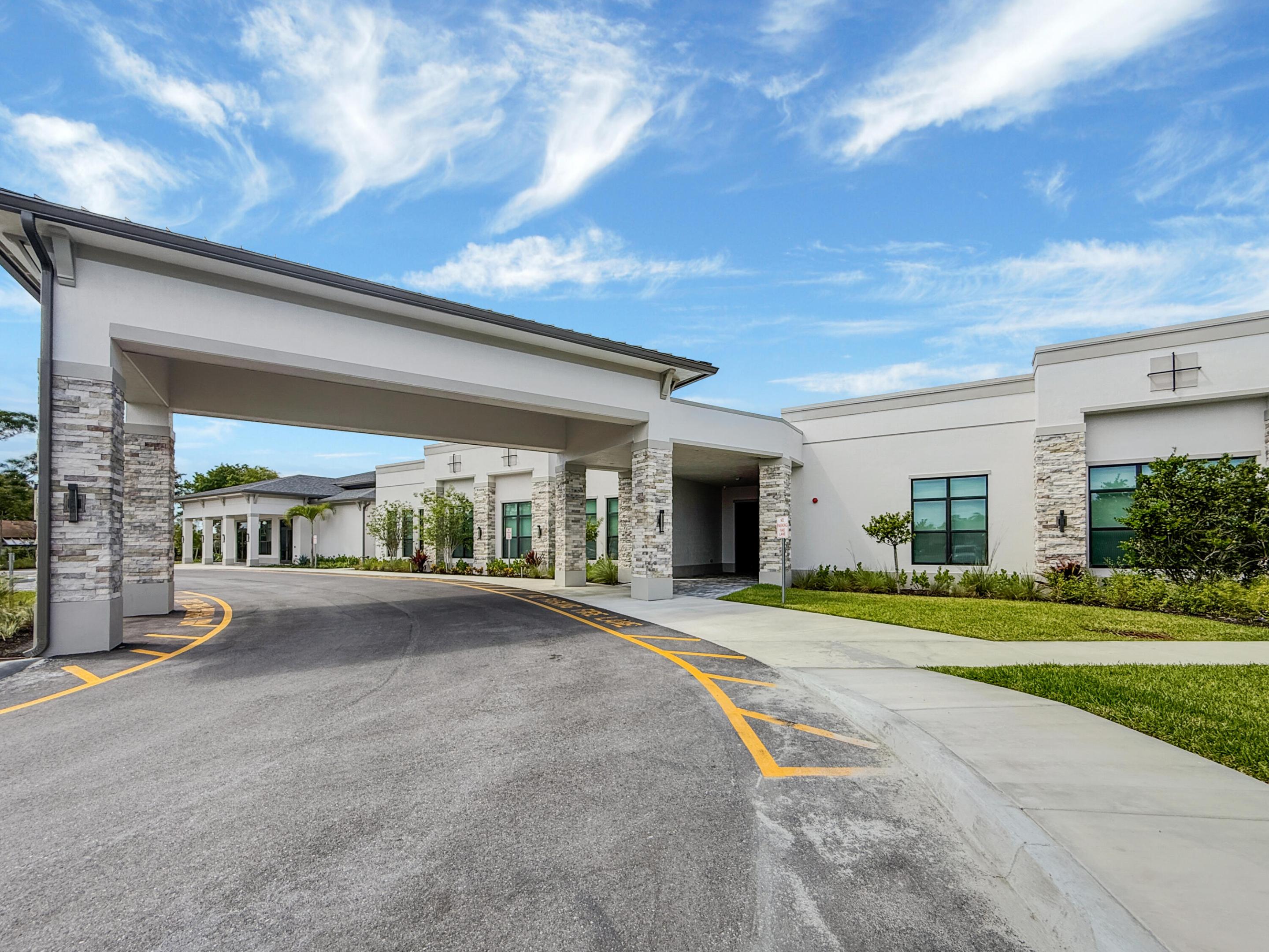 PALM GREENS AT VILLA DEL RAY CONDO II - Residential Lease