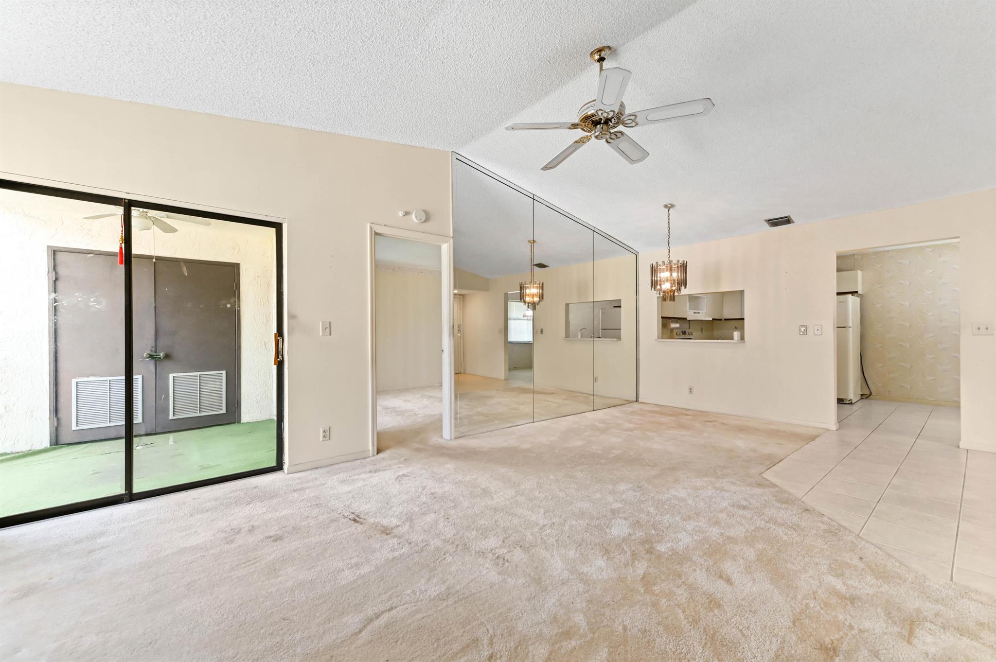 LUCERNE POINTE - Residential