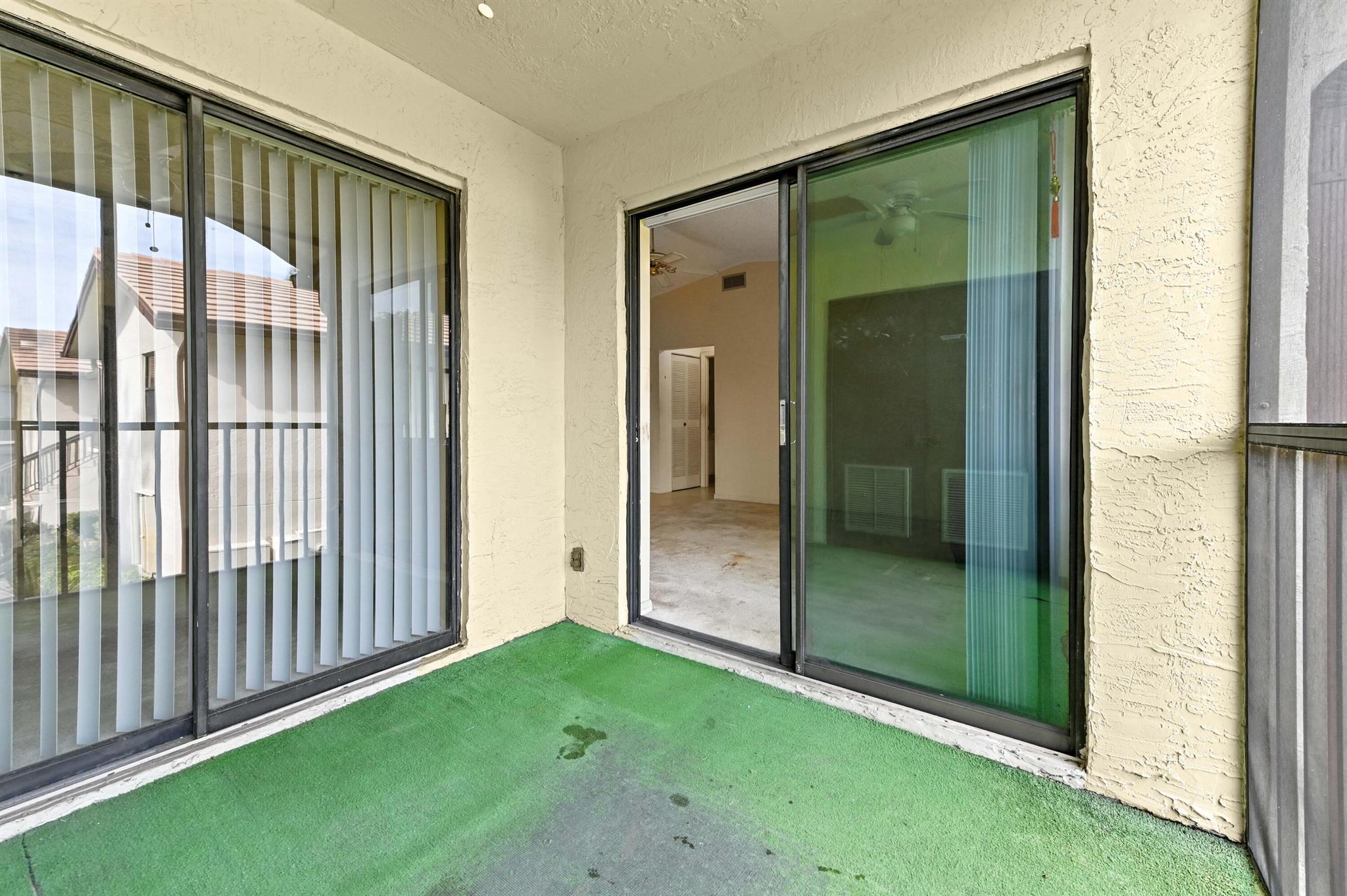 LUCERNE POINTE - Residential