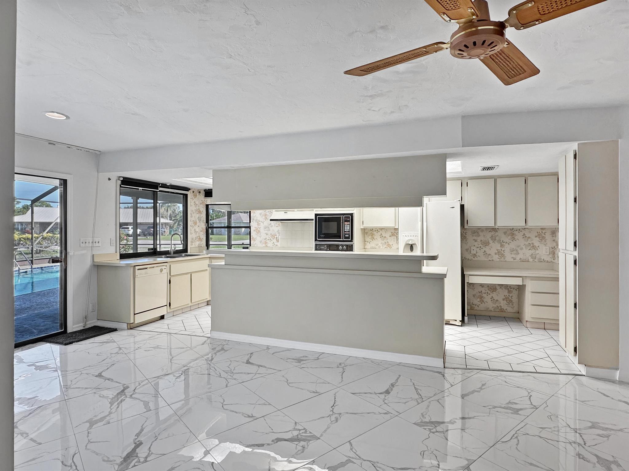 HOLIDAY PINES SUBDIVISION - Residential