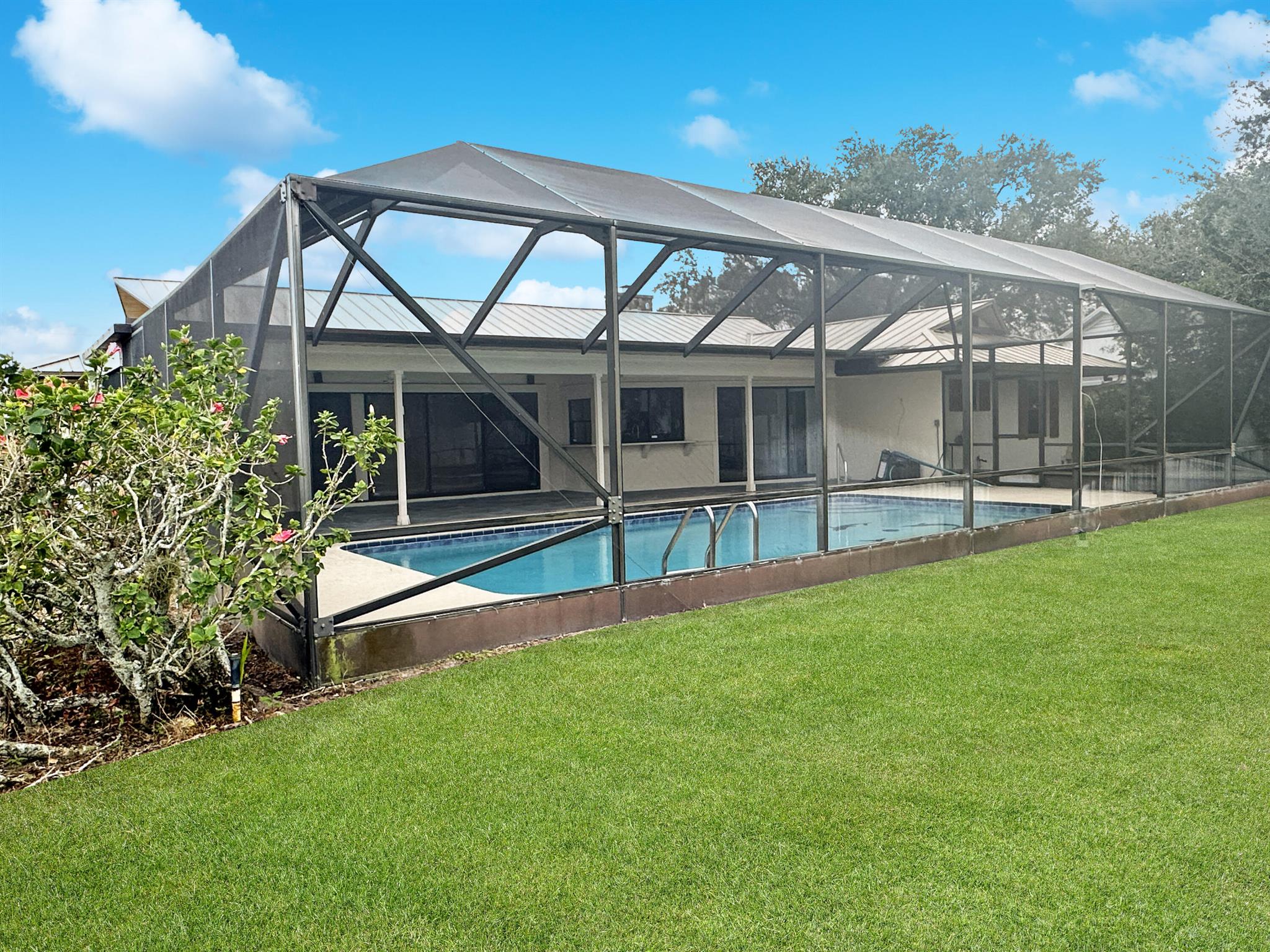 HOLIDAY PINES SUBDIVISION - Residential