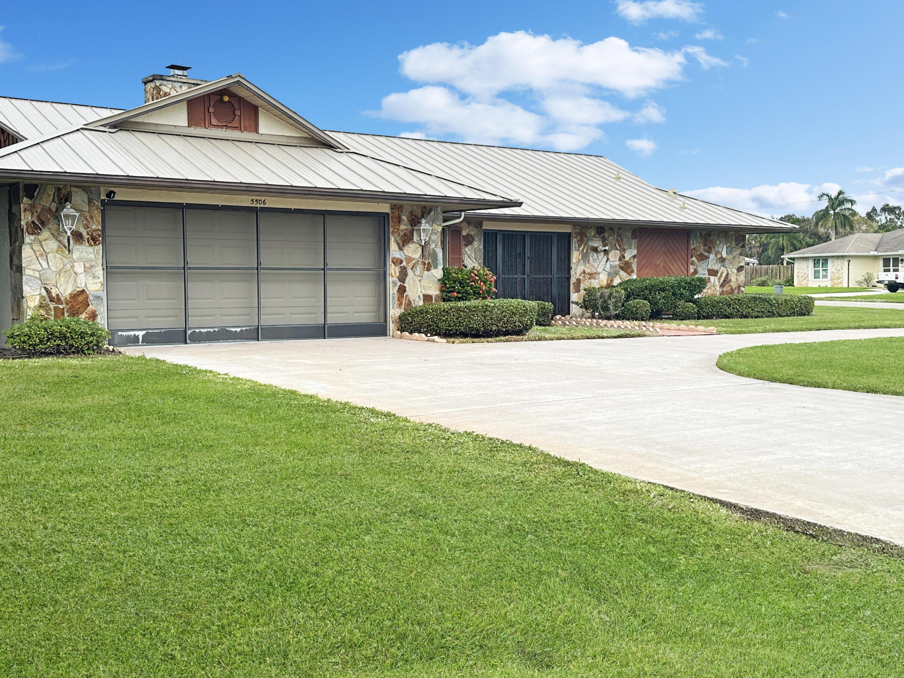 5506 Echo Pines Circle W