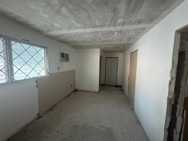 1781 NW 6th Terrace