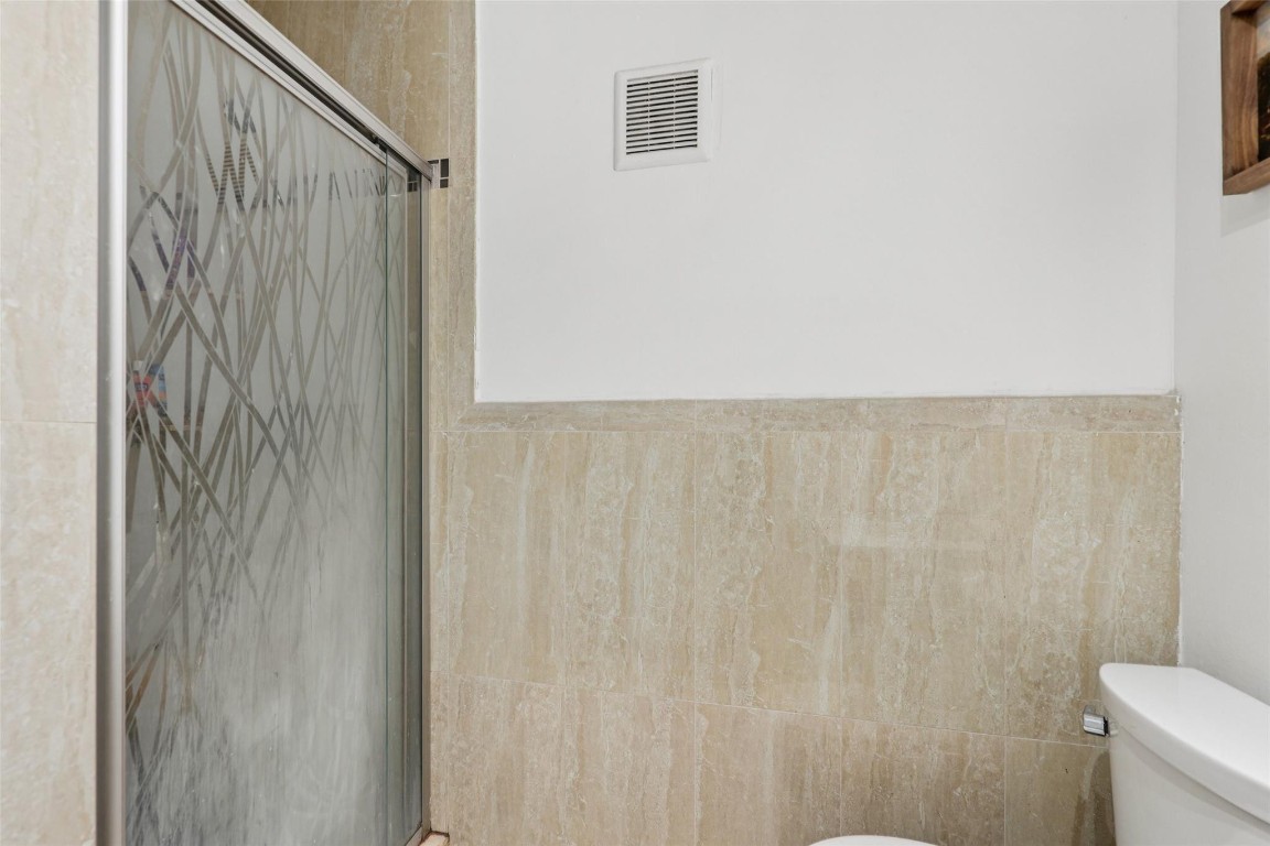 COUNTRY SQUIRE TOWNHOMES - Residential