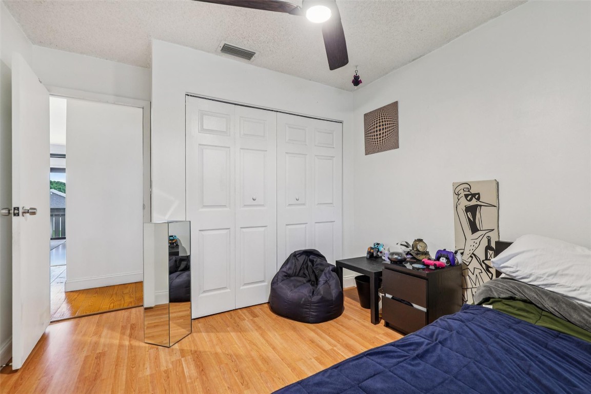 COUNTRY SQUIRE TOWNHOMES - Residential