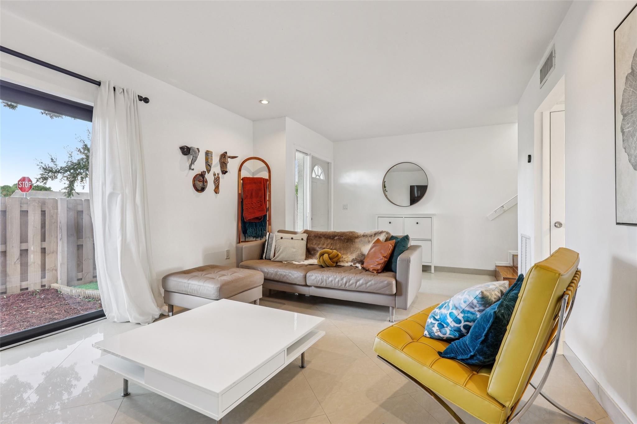 COUNTRY SQUIRE TOWNHOMES - Residential