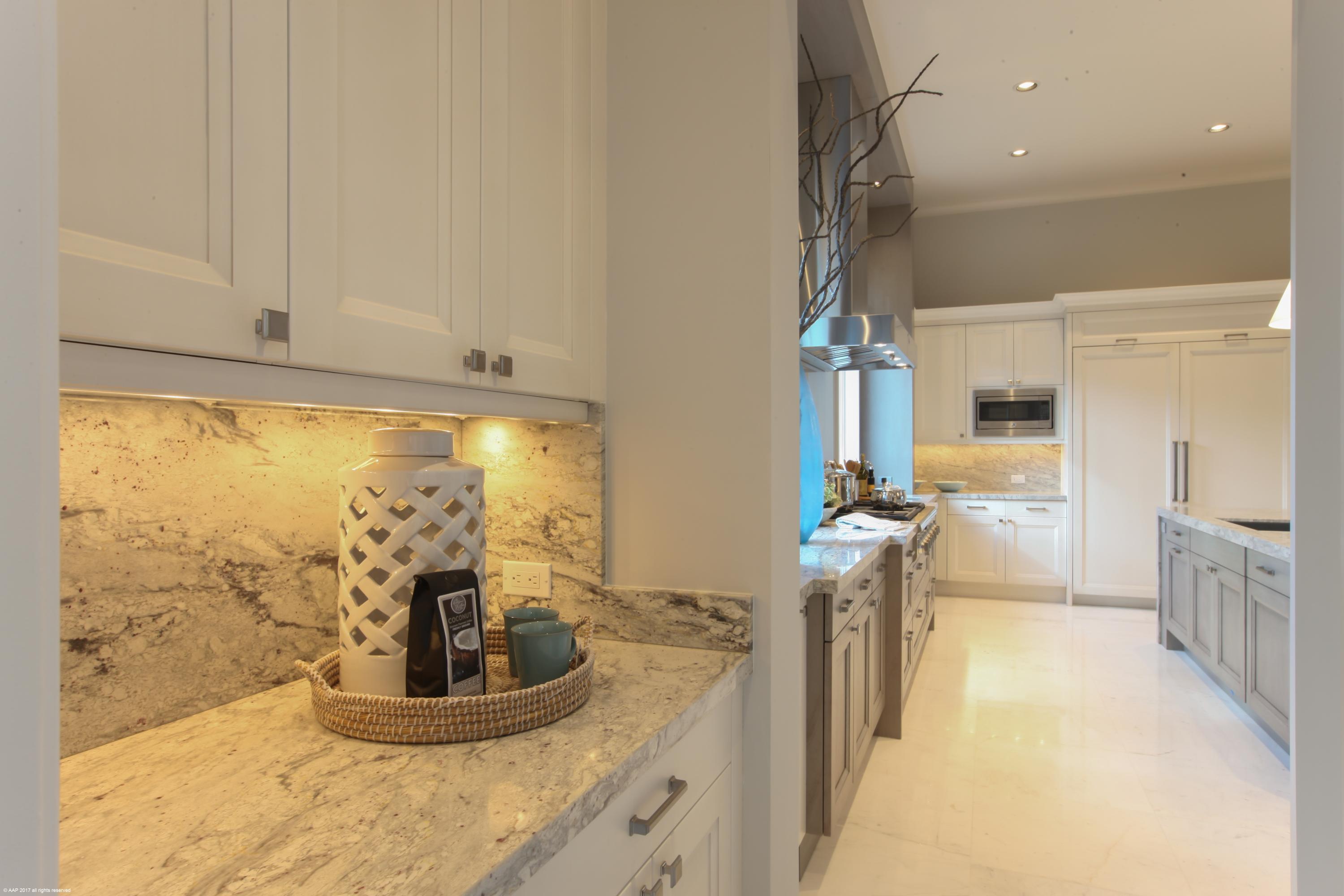 OLD PALM - Residential