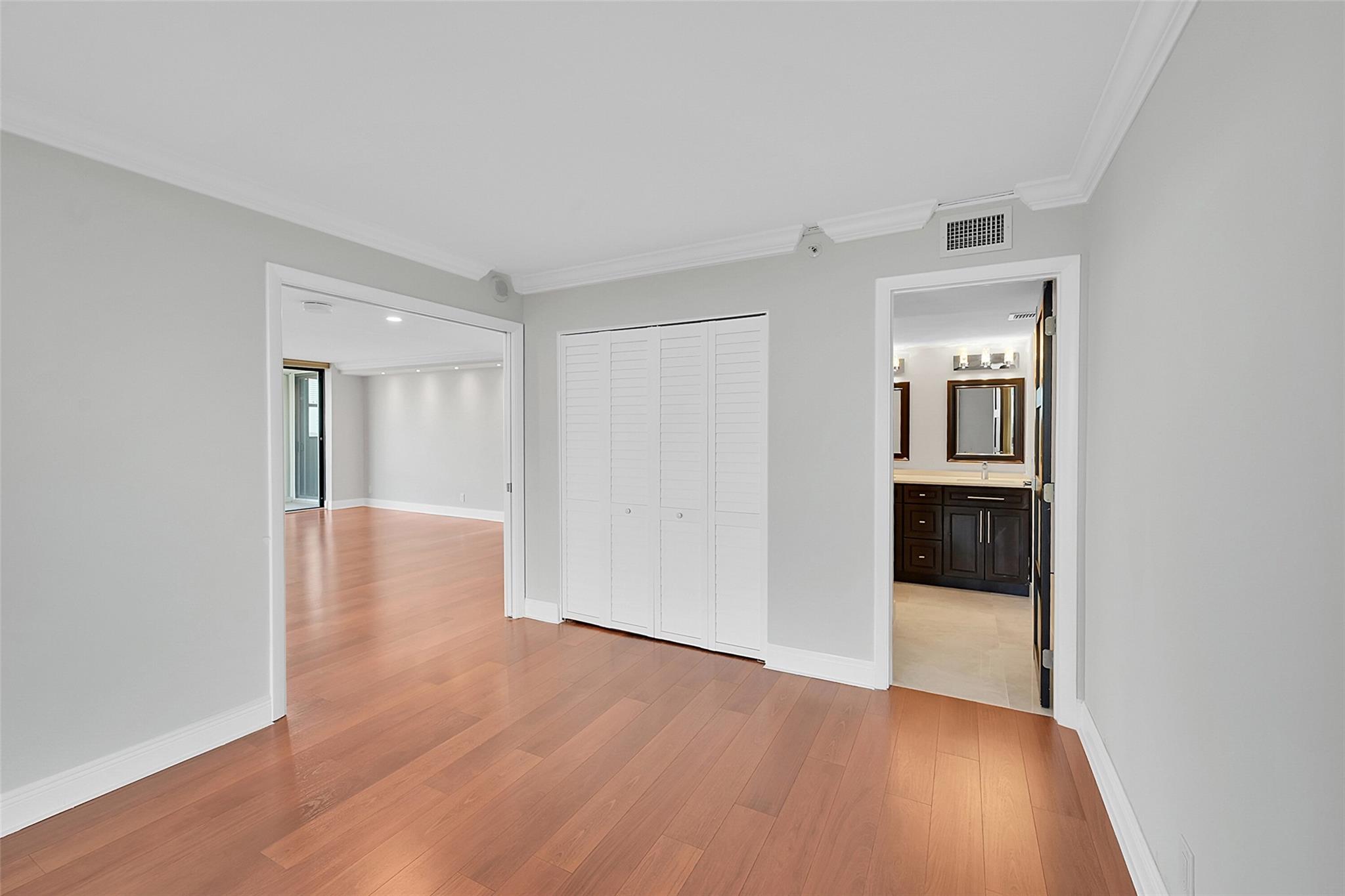 Voyager Condo - Residential