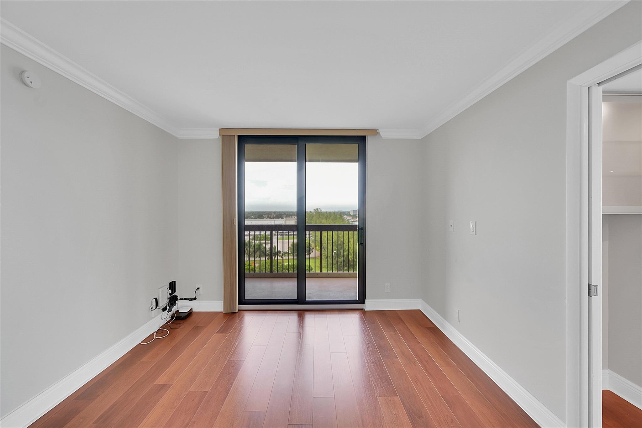 Voyager Condo - Residential